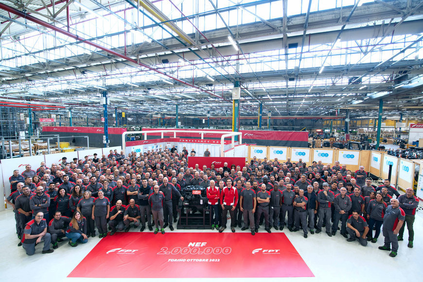 A MILESTONE TO CELEBRATE FOR FPT INDUSTRIAL. ITS TURIN PLANT PRODUCES THE TWO MILLIONTH NEF ENGINE